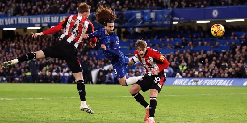 Phong độ và lực lượng soi rọi bài toán nhân sự của The Blues